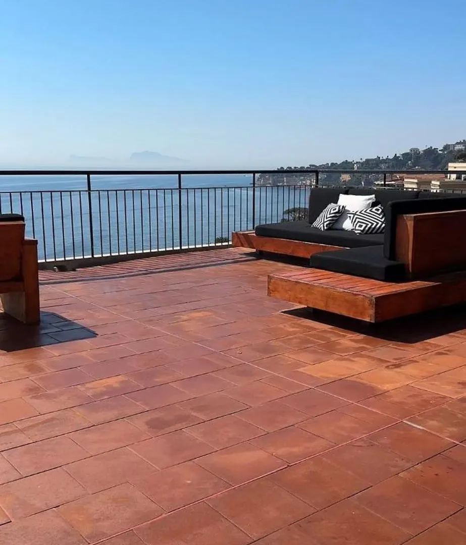 Suite Posillipo Napoli 0*,  Italia
